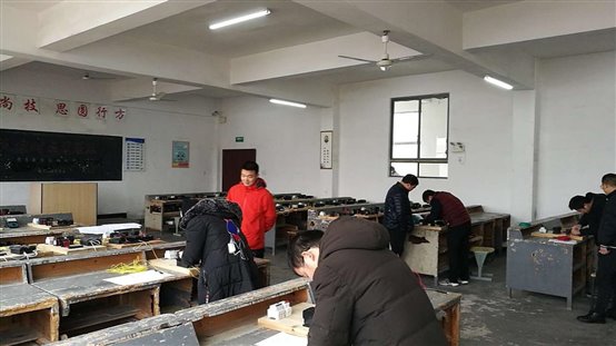 D:\我的资料\桌面\微信图片_20200106140402.jpg
