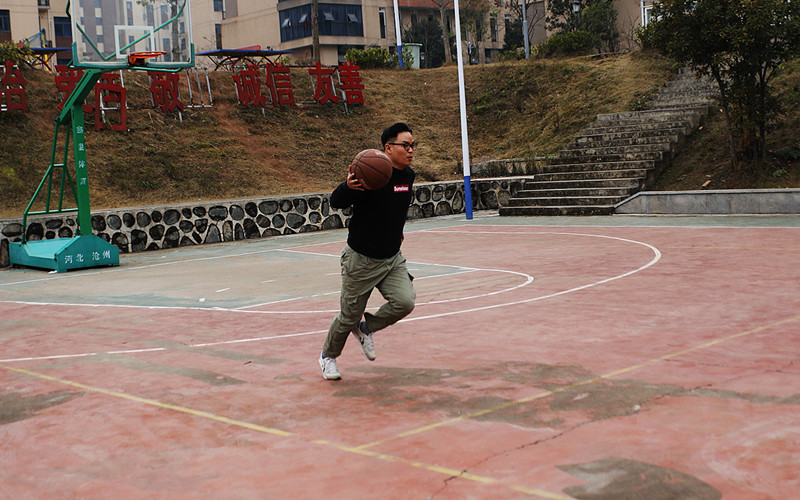 002b_副本.jpg 002b_副本.jpg