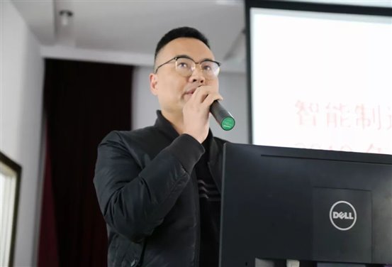 2ef72f921ffcbc9240de656e65153259