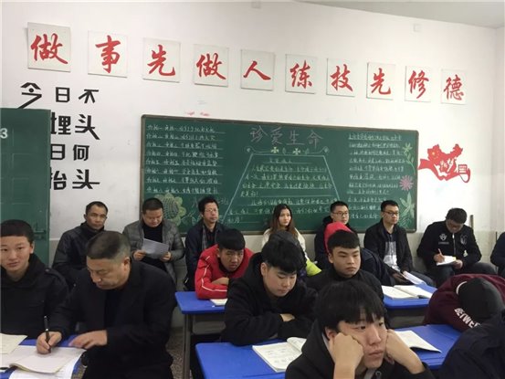 4b1e293d1315302ef86ceb205ae59868