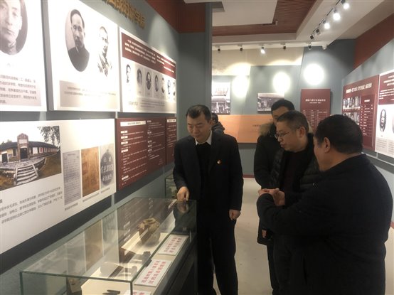 D:\我的资料\桌面\微信图片_20200106152013.jpg