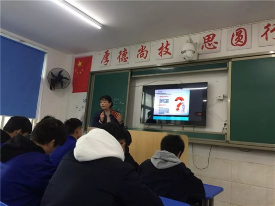 fdc8e99cc4dd9acdb6a2735840f3ff25