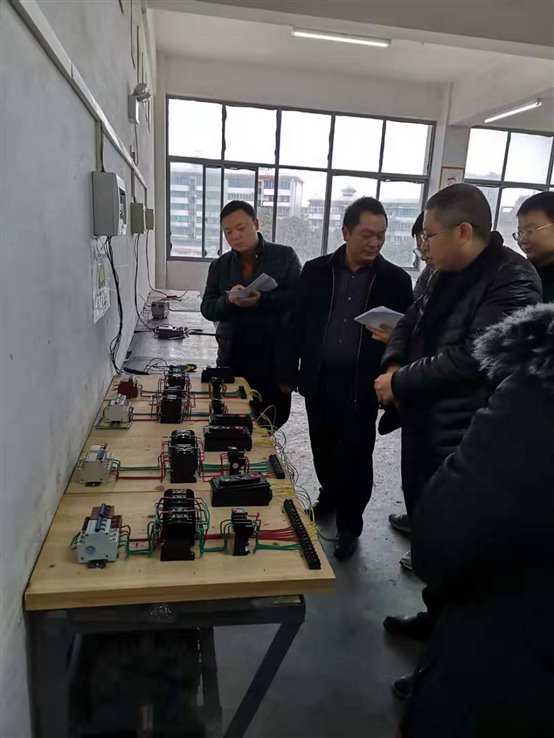 D:\我的资料\桌面\微信图片_20200106141622.jpg