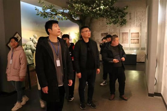 0d574a9c3d0fcbe559db13ebb56cbb8